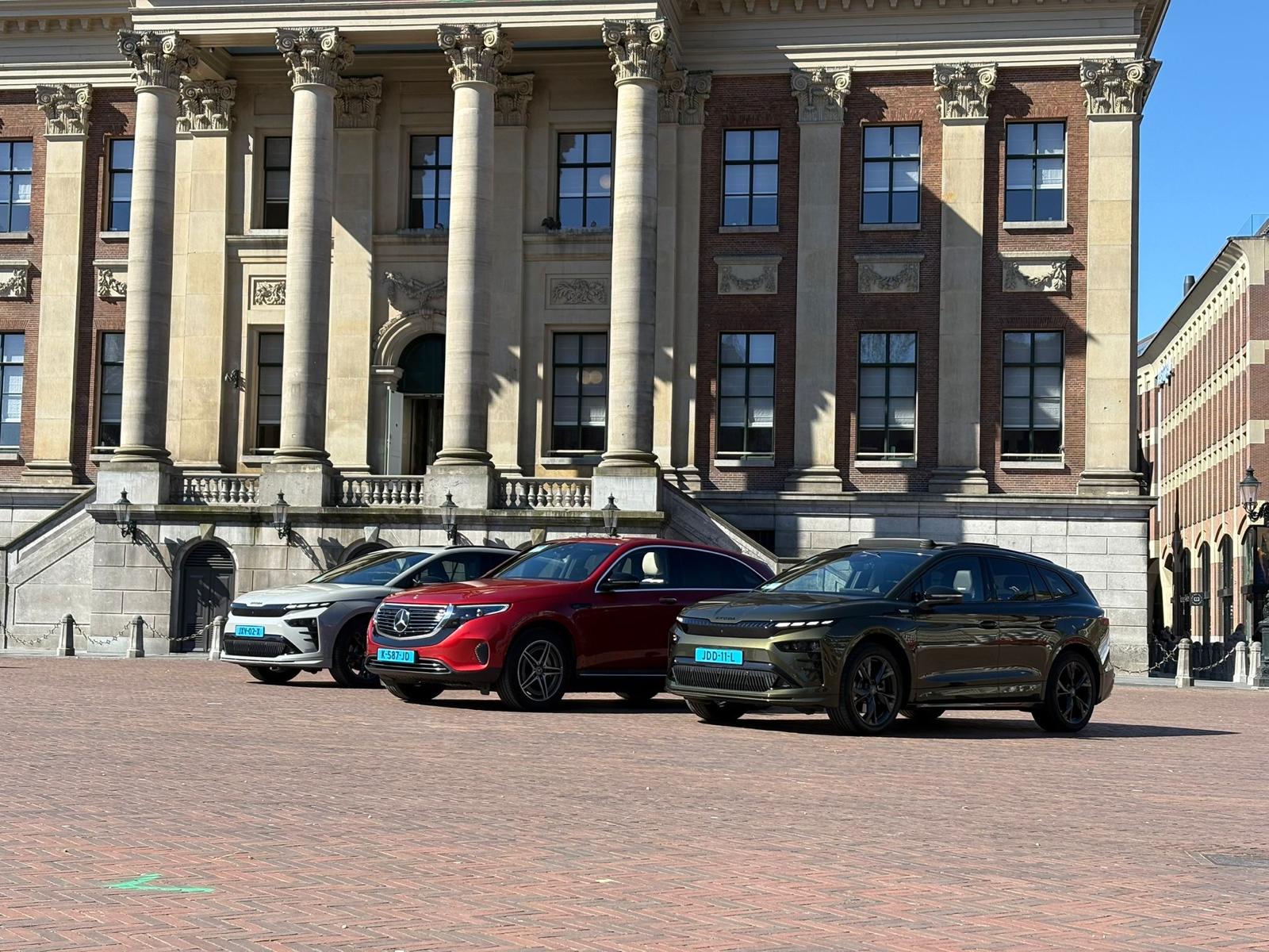 Elektrisch wagenpark — Škoda Enyaq en Mercedes-Benz EQC voor het Provinciehuis in Groningen
